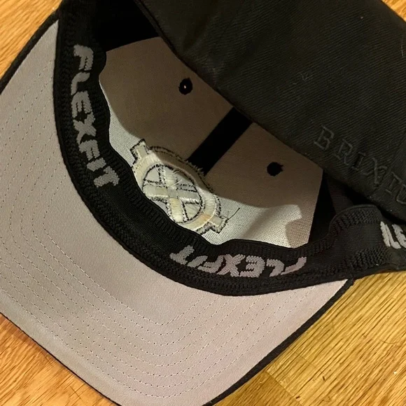 Baseball Cap - Picture 4 of 6